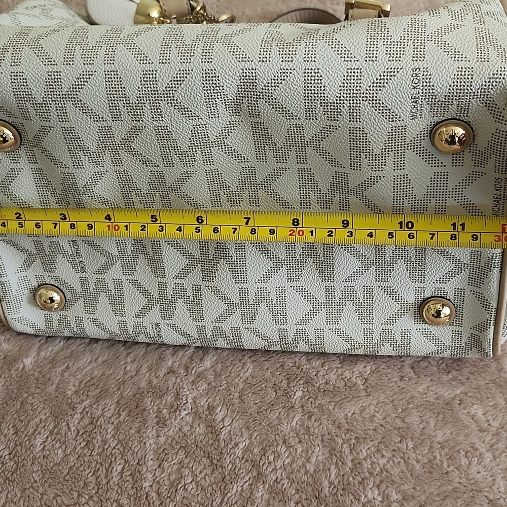 Michael Kors Beige and Brown Satchel - Picture 10 of 12